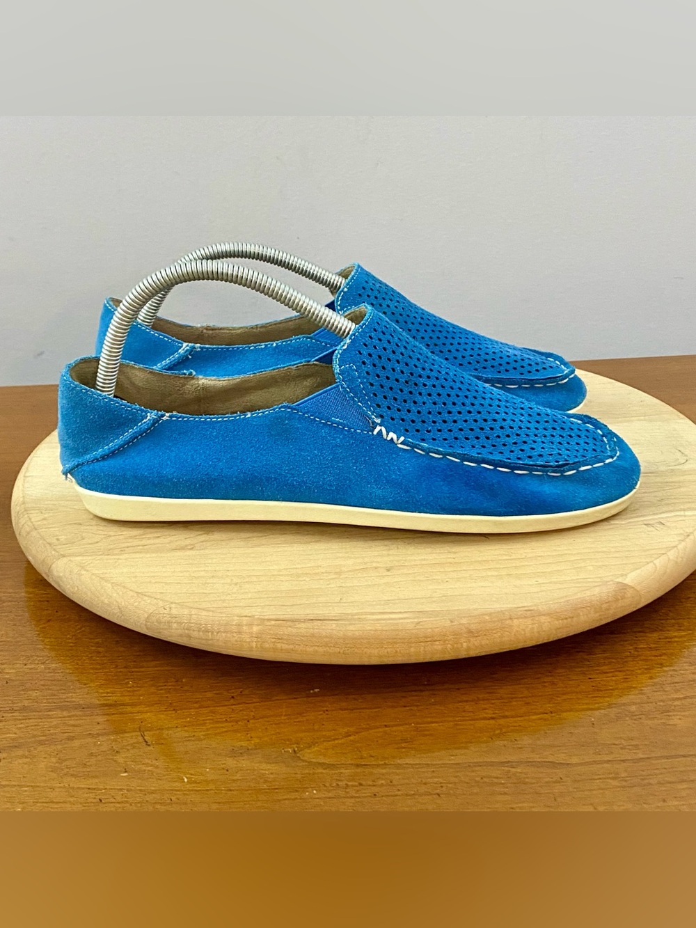 OluKai Nohea Perf Blue Suede Leather Slip On Loafers Shoes Women's Sz 10 Moc Toe